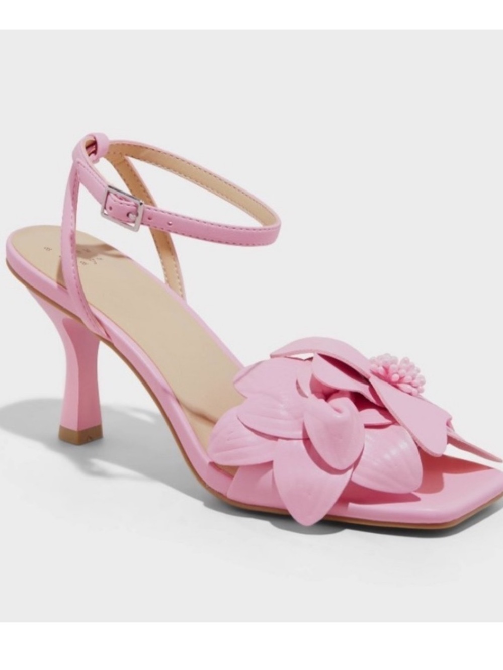 NWT! A new day Antonette heels